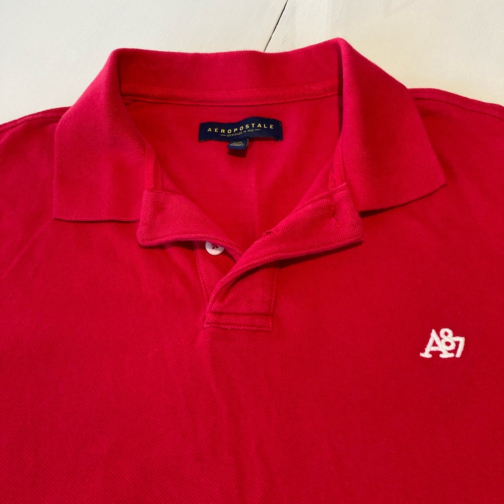 Aeropostale men’s short sleeve polo shirt
Size L